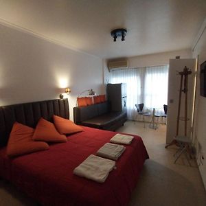 Hermoso Apartamento En El Centro De Buenos Aires.